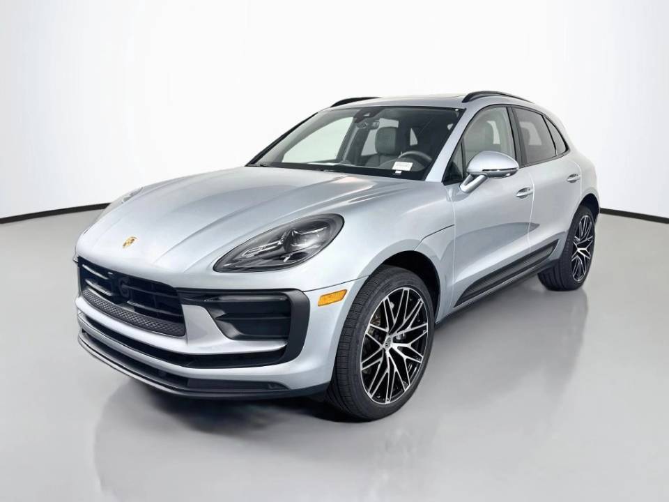 2026 Porsche Macan