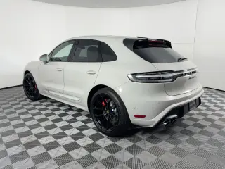 2026 Porsche Macan GTS - Photo 21