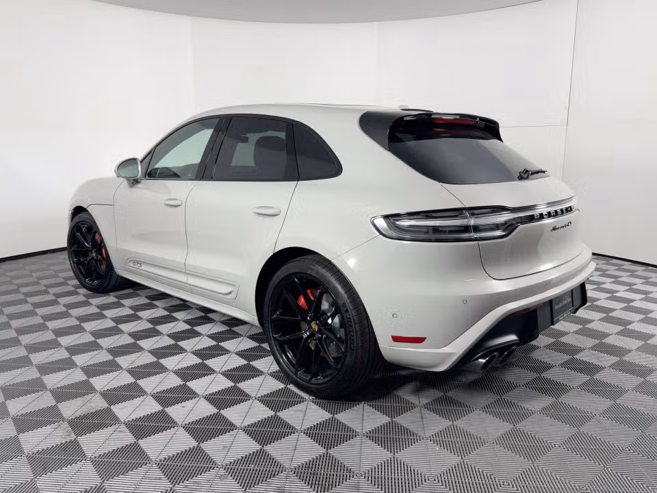 2026 Porsche Macan GTS - Photo 19