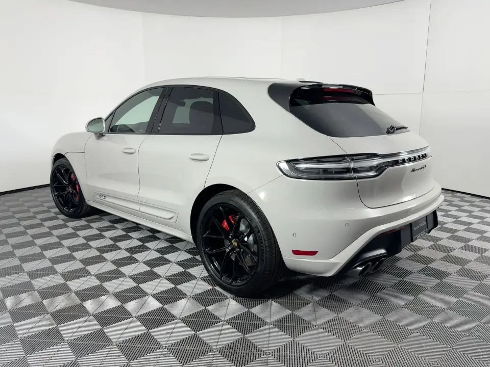 2026 Porsche Macan GTS - Photo 23