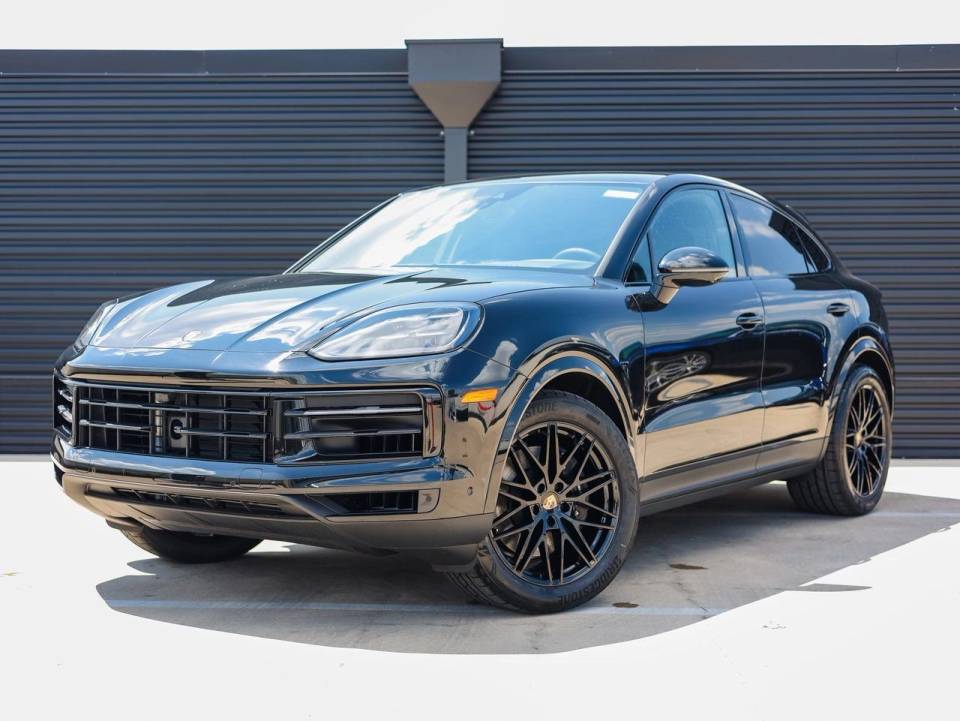 2026 Porsche Cayenne Coup Base