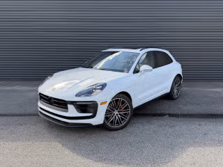 2025 Porsche Macan