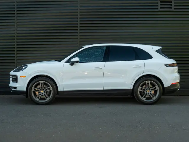 2024 Porsche Cayenne Base - Photo 14