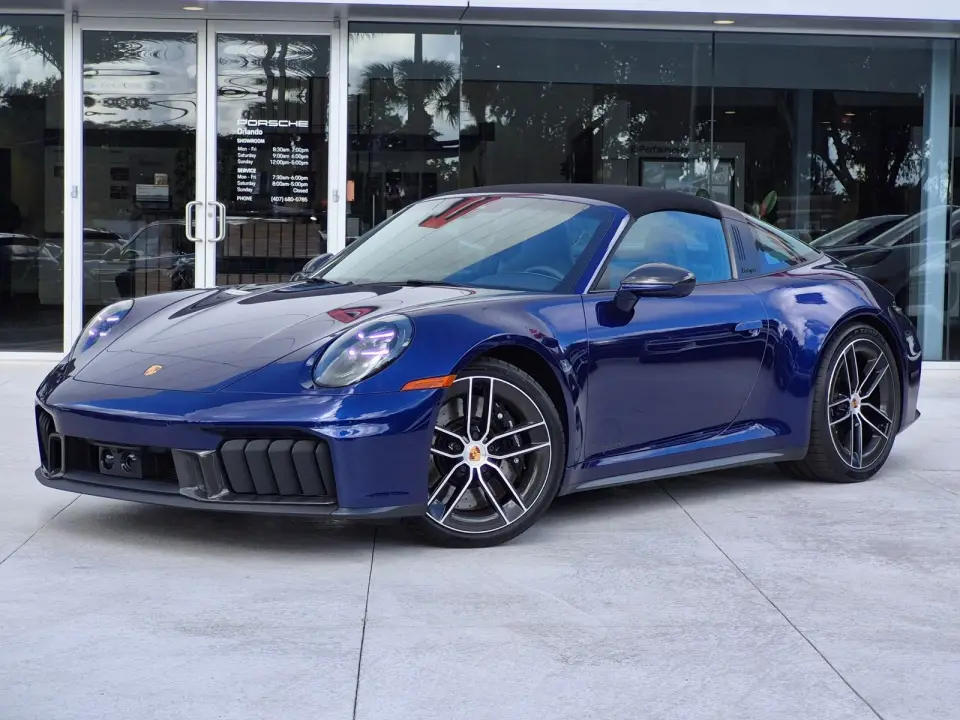 2025 Porsche 911 GTS - Photo 7