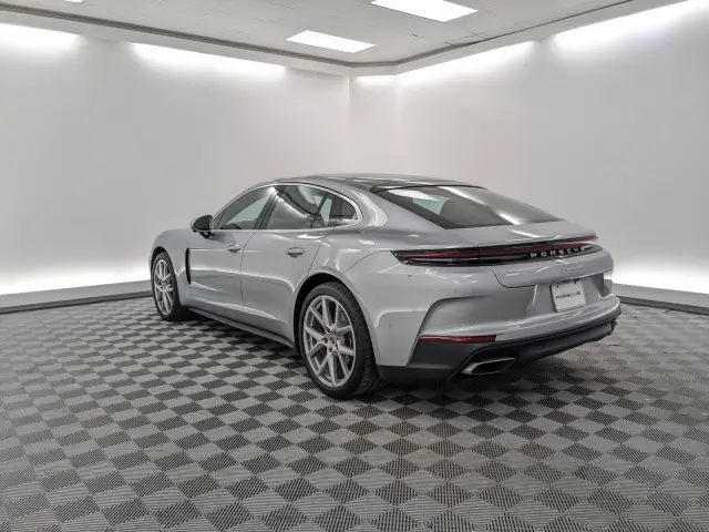 2025 Porsche Panamera Base - Photo 22