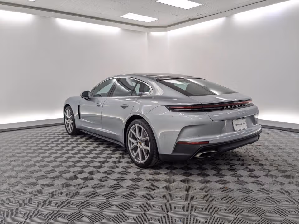 2025 Porsche Panamera Base - Photo 19