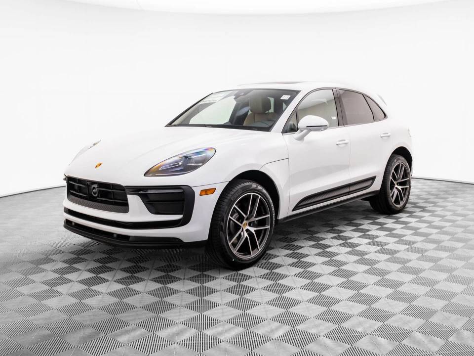 2026 Porsche Macan