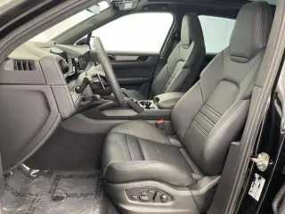 2026 Porsche Cayenne GTS - Photo 37