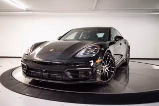 2023 Porsche Panamera 4 Platinum Edition's photo