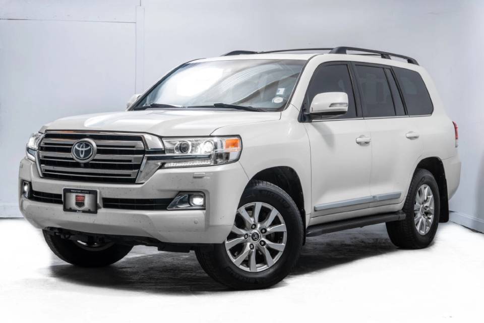 2018 Toyota Land Cruiser