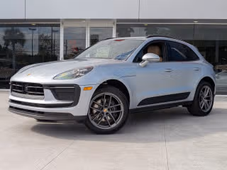 2026 Porsche Macan's photo