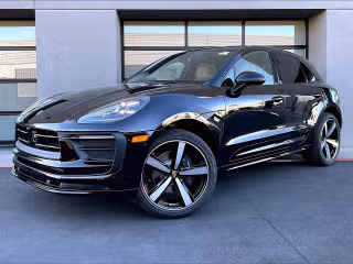 2026 Porsche Macan's photo