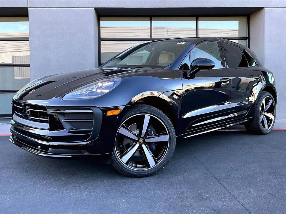 2026 Porsche Macan