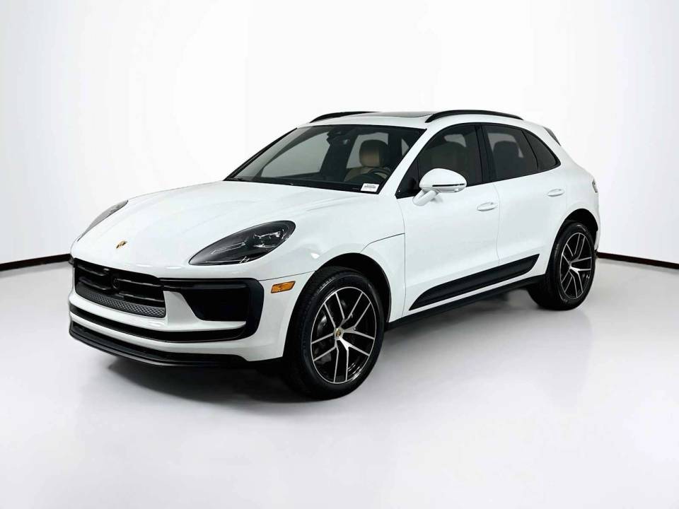 2026 Porsche Macan