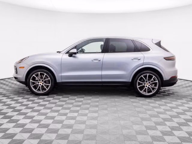 2023 Porsche Cayenne Base - Photo 10