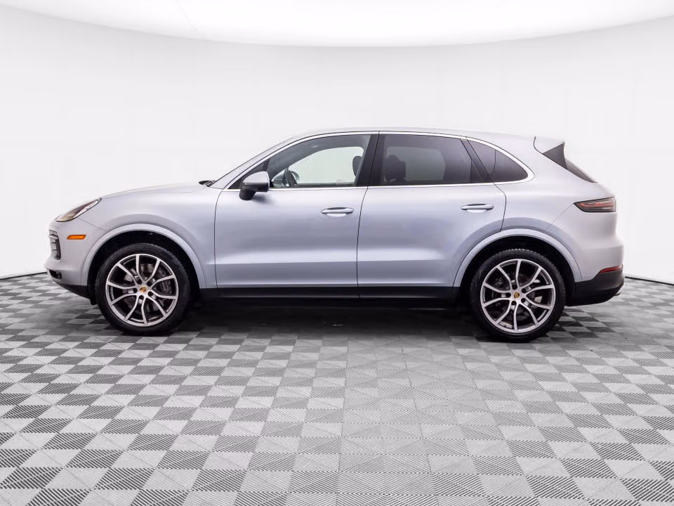 2023 Porsche Cayenne Base - Photo 11