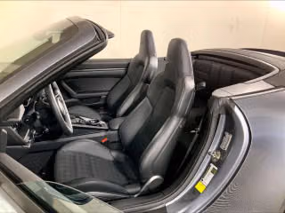 2026 Porsche 911 T - Photo 33