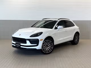 2022 Porsche Macan -'s photo