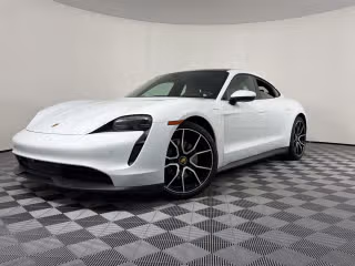 2024 Porsche Taycan -'s photo