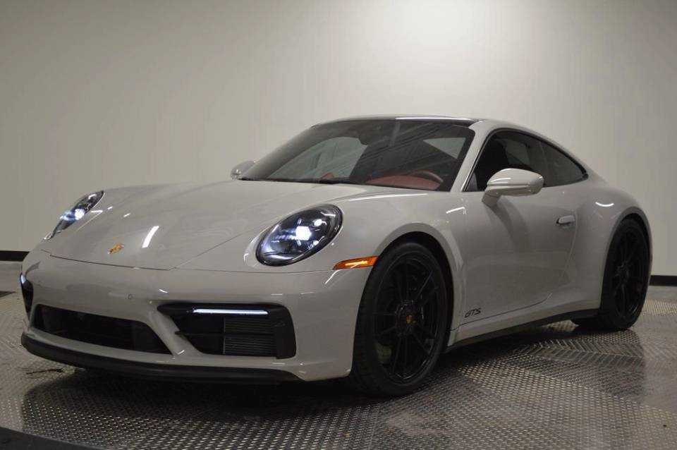 2024 Porsche 911 GTS