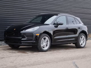 2026 Porsche Macan's photo