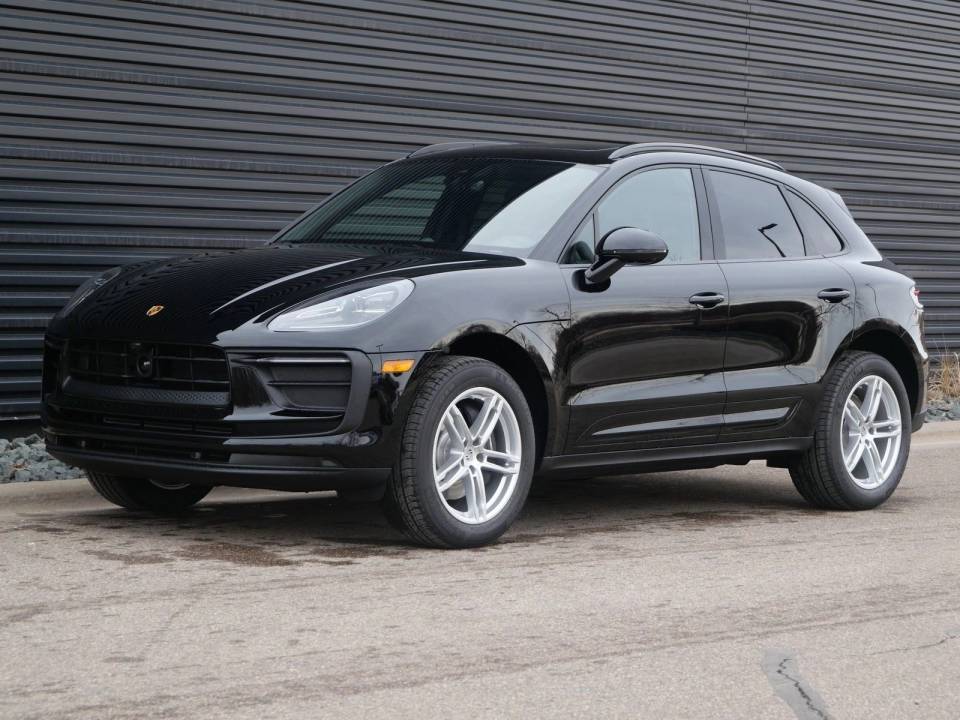 2026 Porsche Macan