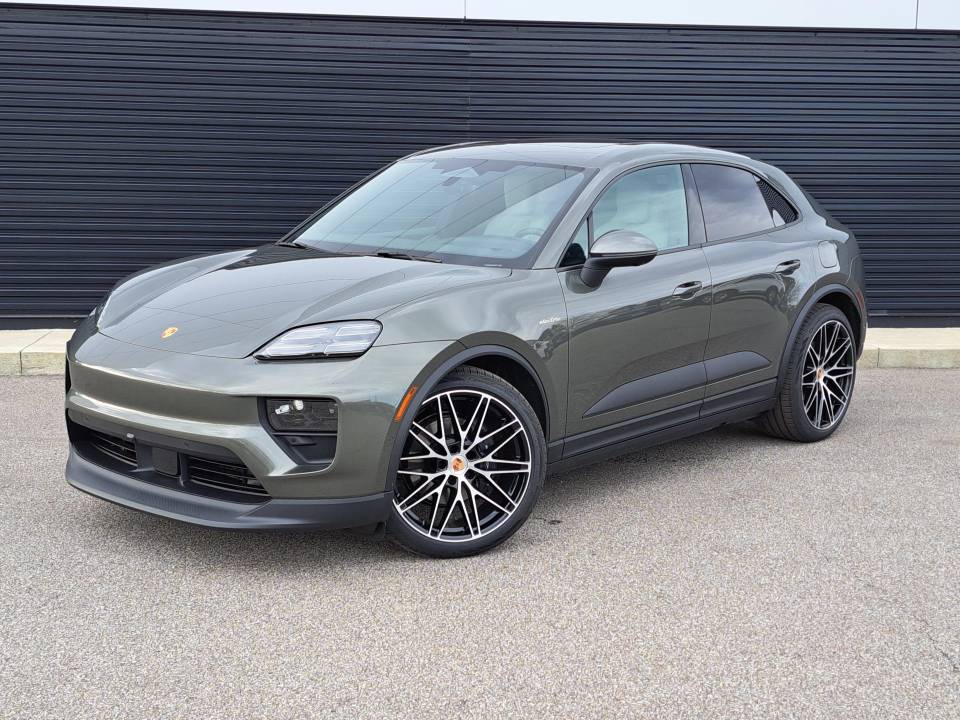 2026 Porsche Macan