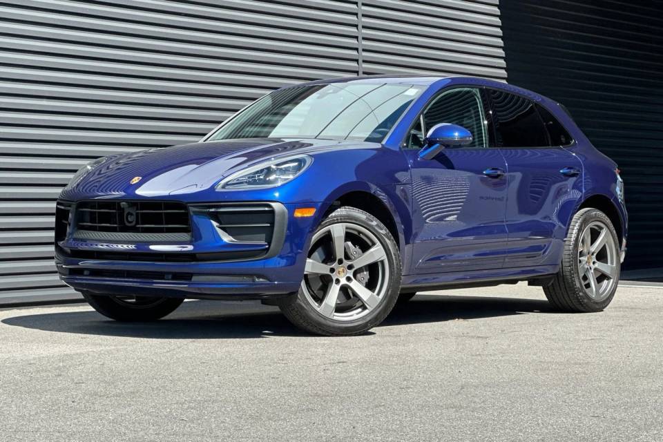 2024 Porsche Macan T