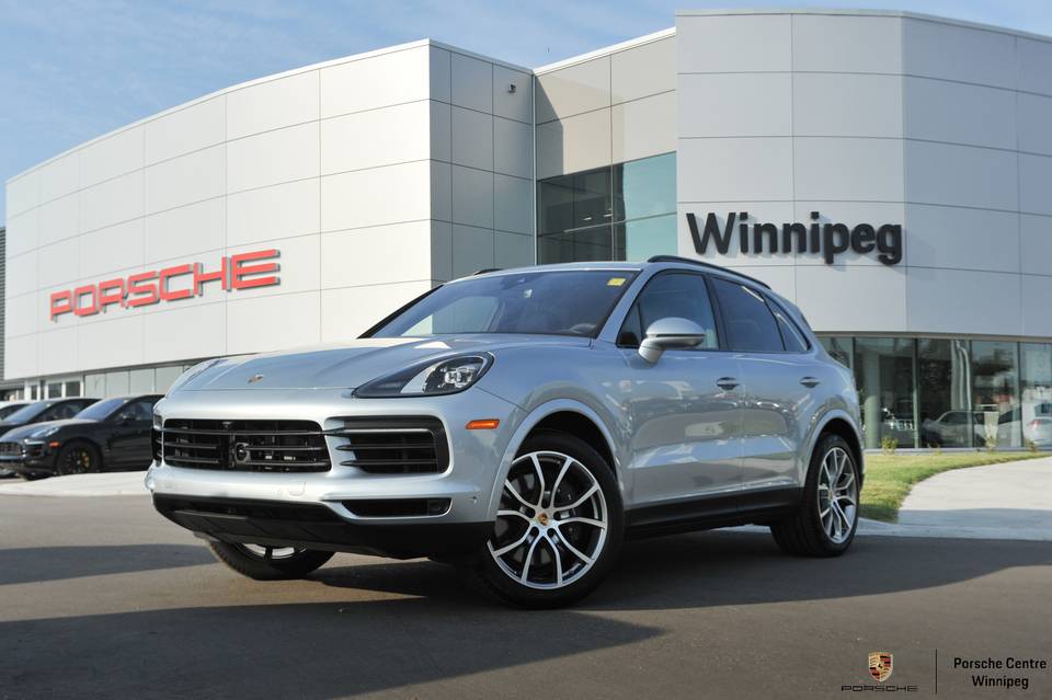 Buy used Porsche Cayenne at Porsche Centre Winnipeg