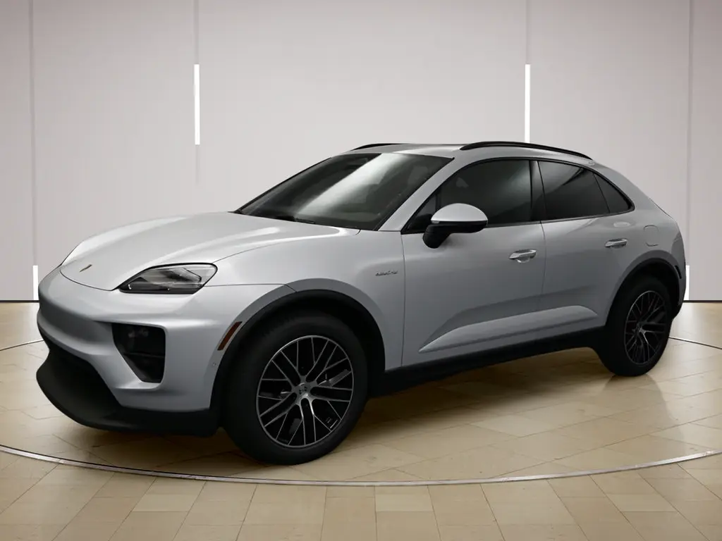2026 Porsche Macan Base - Photo 8