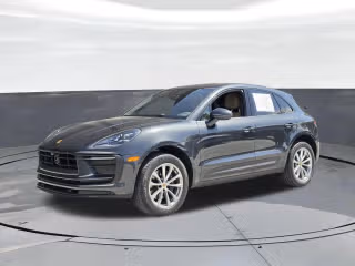 2023 Porsche Macan's photo