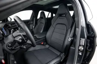 2026 Porsche Panamera Turbo E-Hybrid - Photo 37