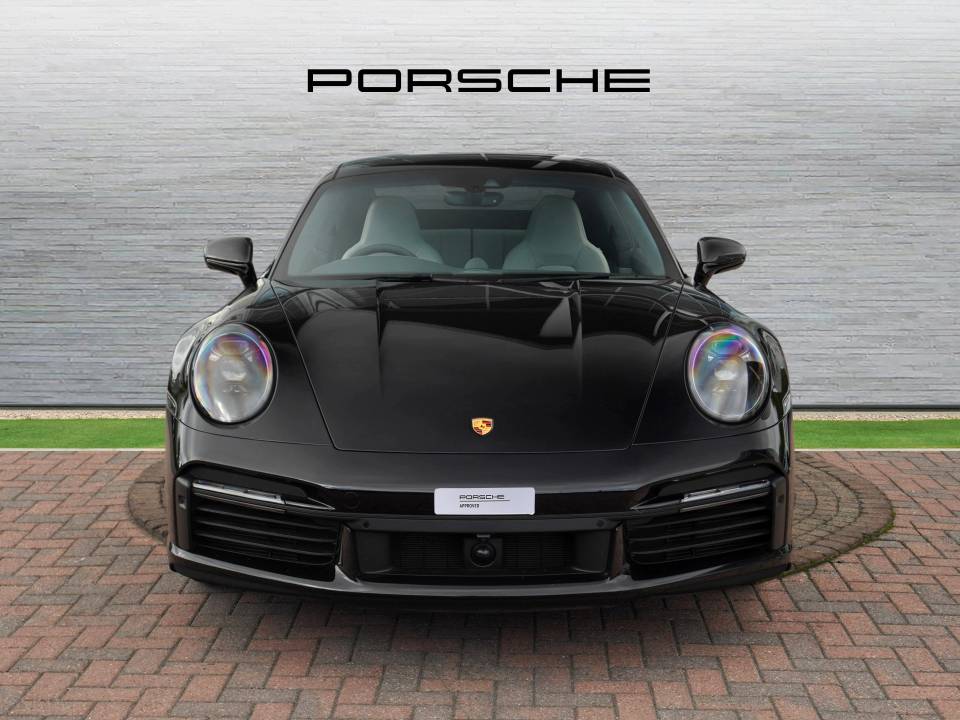 Porsche 911 2023