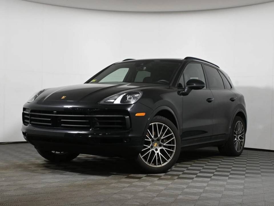2023 Porsche Cayenne Base