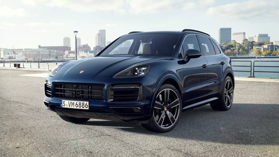 Buy PreOwned Porsche Cayenne EHybrid Platinum Edition at Porsche