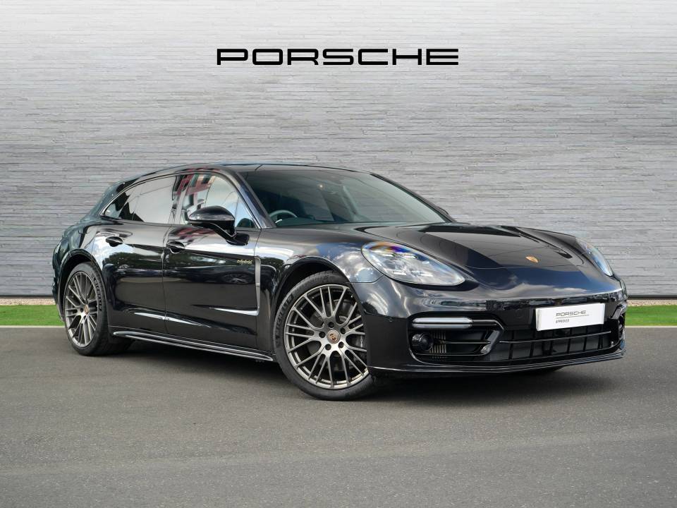 2022 Porsche Panamera