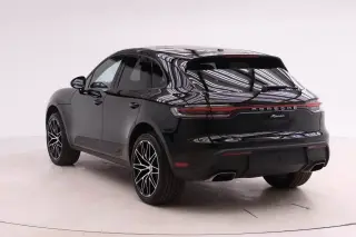 2025 Porsche Macan - Photo 21