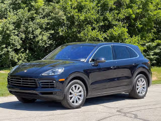 2019 Porsche Cayenne -'s photo