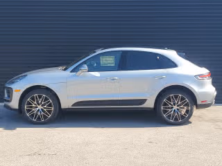 2026 Porsche Macan Base - Photo 9
