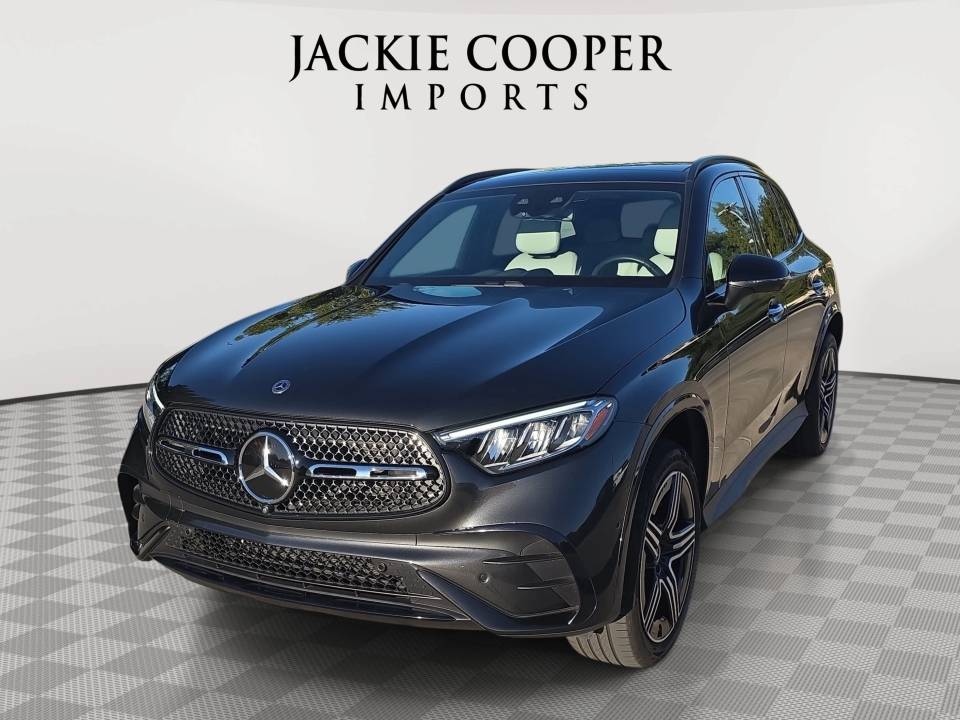 2026 Mercedes-Benz GLC