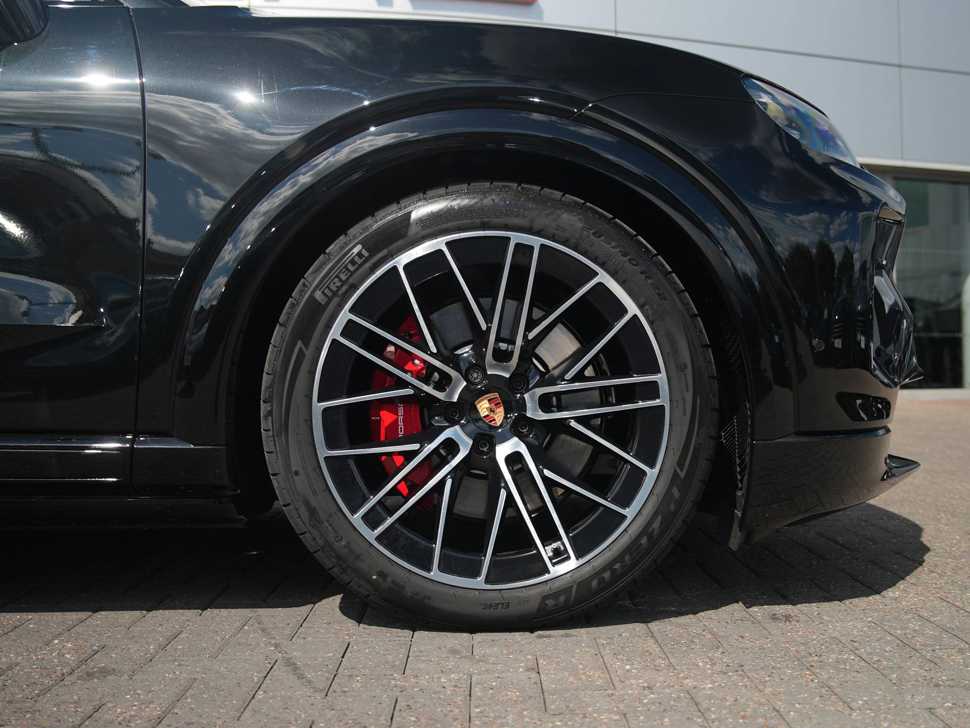 Cayenne Electric Coupé, photo 41 of 41