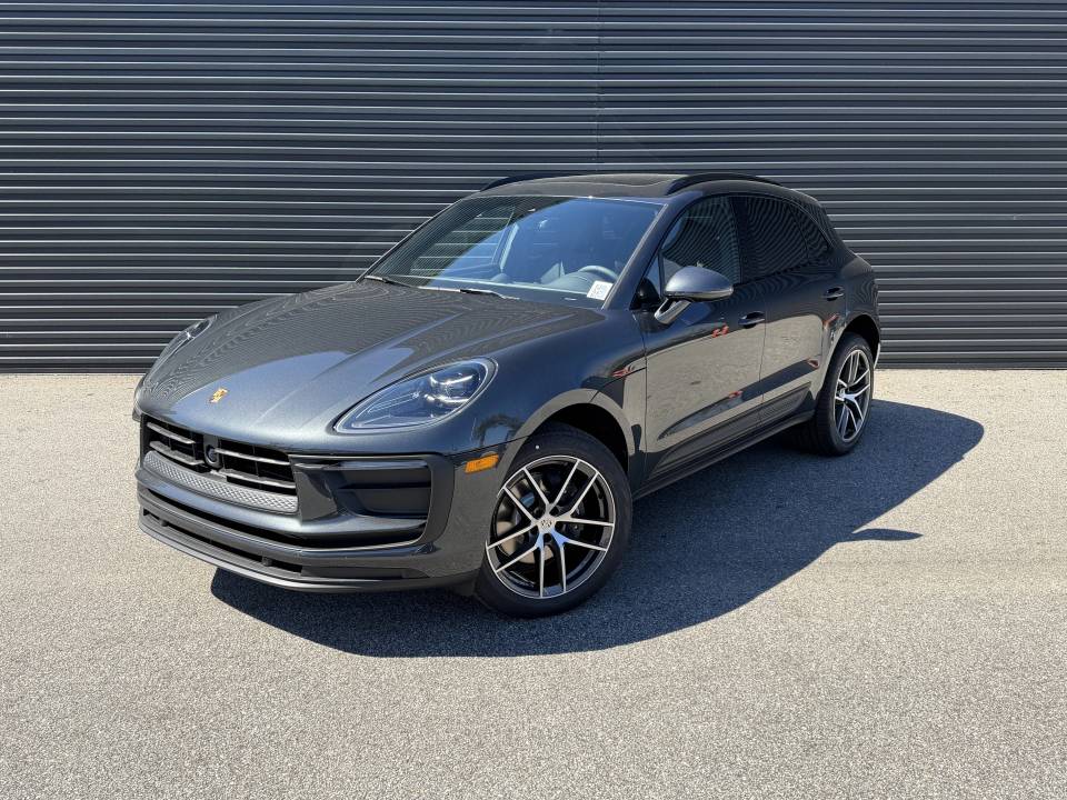 2026 Porsche Macan