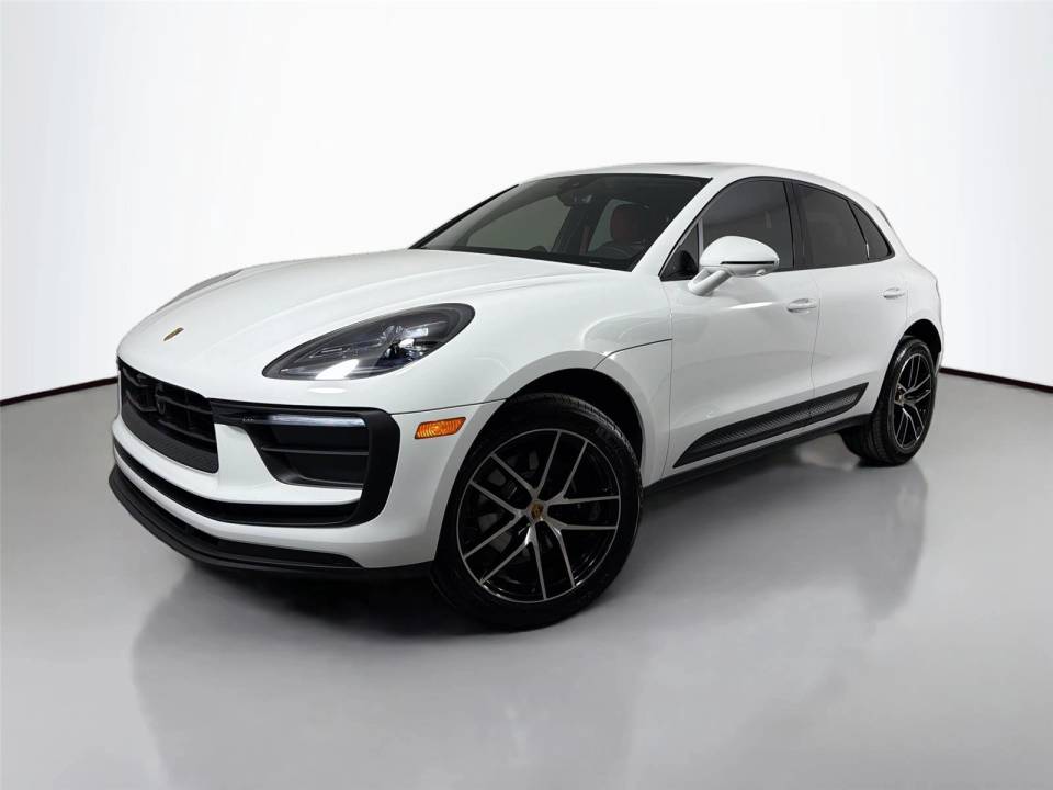 2026 Porsche Macan