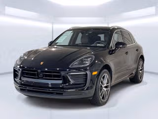 2025 Porsche Macan's photo