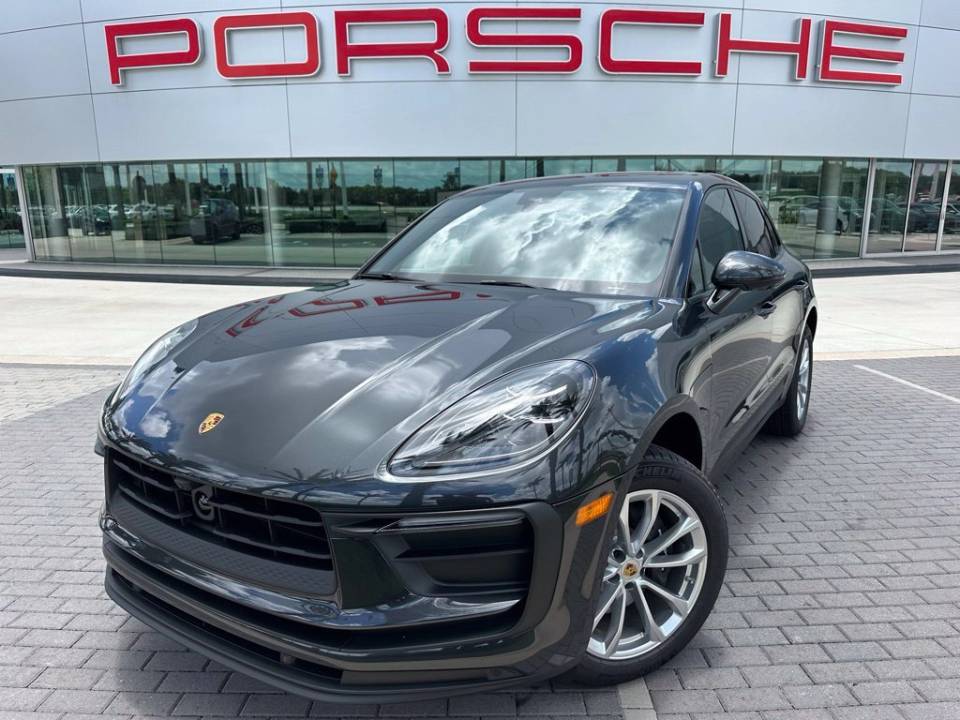 2026 Porsche Macan