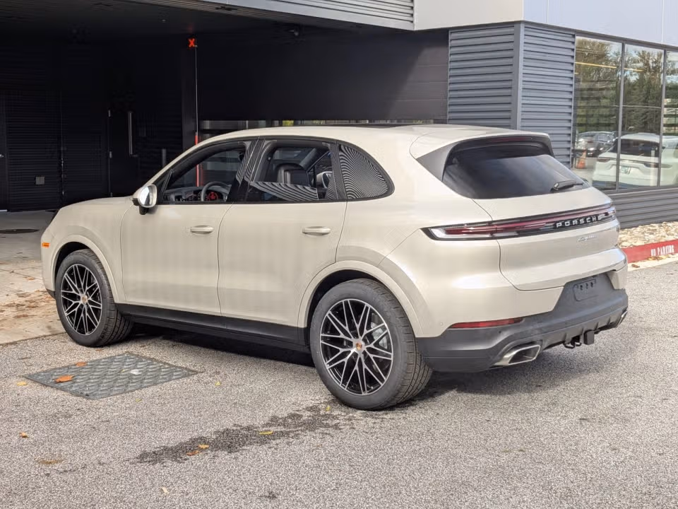 2026 Porsche Cayenne Base - Photo 19