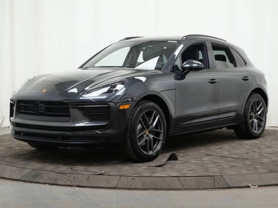 2026 Porsche Macan T