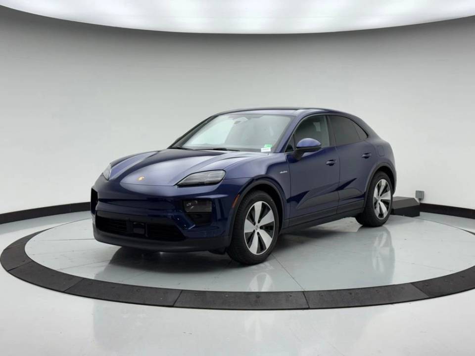 2025 Porsche Macan