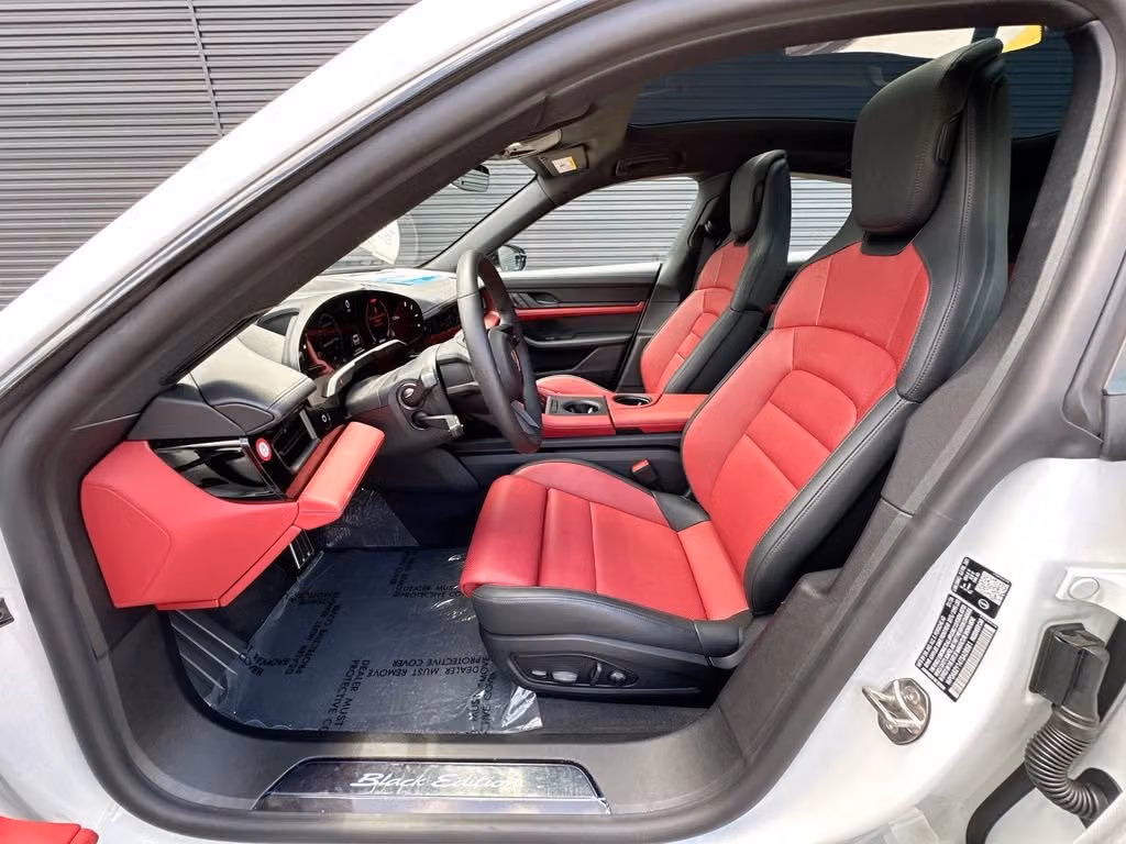 2026 Porsche Taycan S - Photo 36