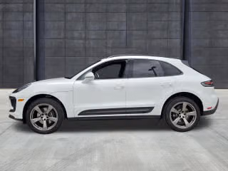 2026 Porsche Macan Base - Photo 9